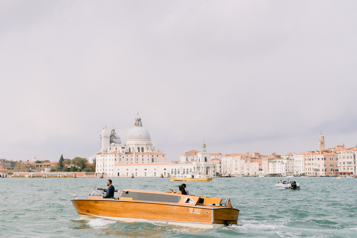 wedding photoshoot planning in Venice
