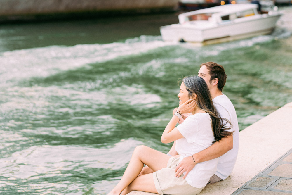 Vacation photoshoot for lovers in Venice