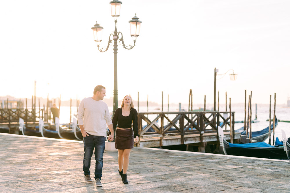 engagement photoshoot in Venice with local photographer Alina Indi