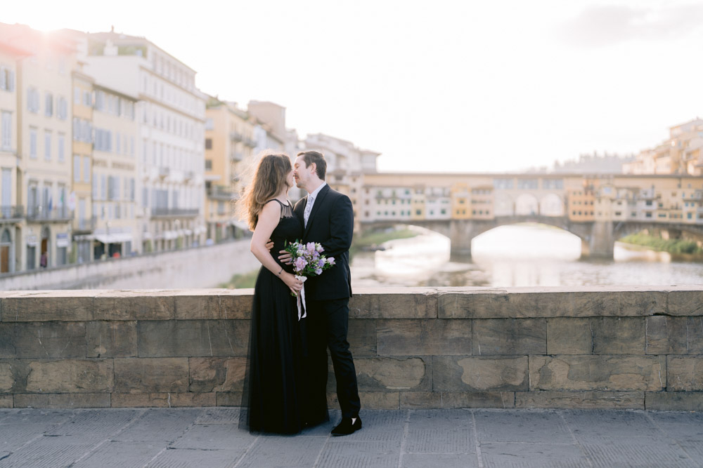 book a vacation honeymoon photoshoot in Florence