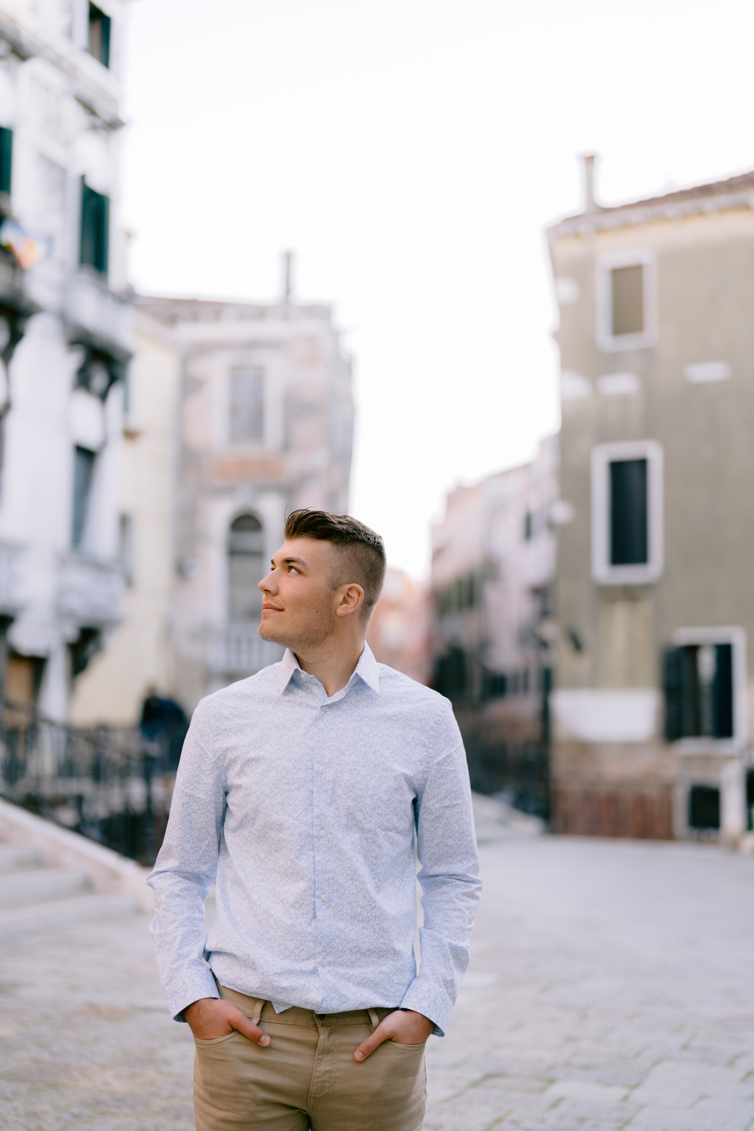 senior portrait photographer in Venice for a vacation photoshoot