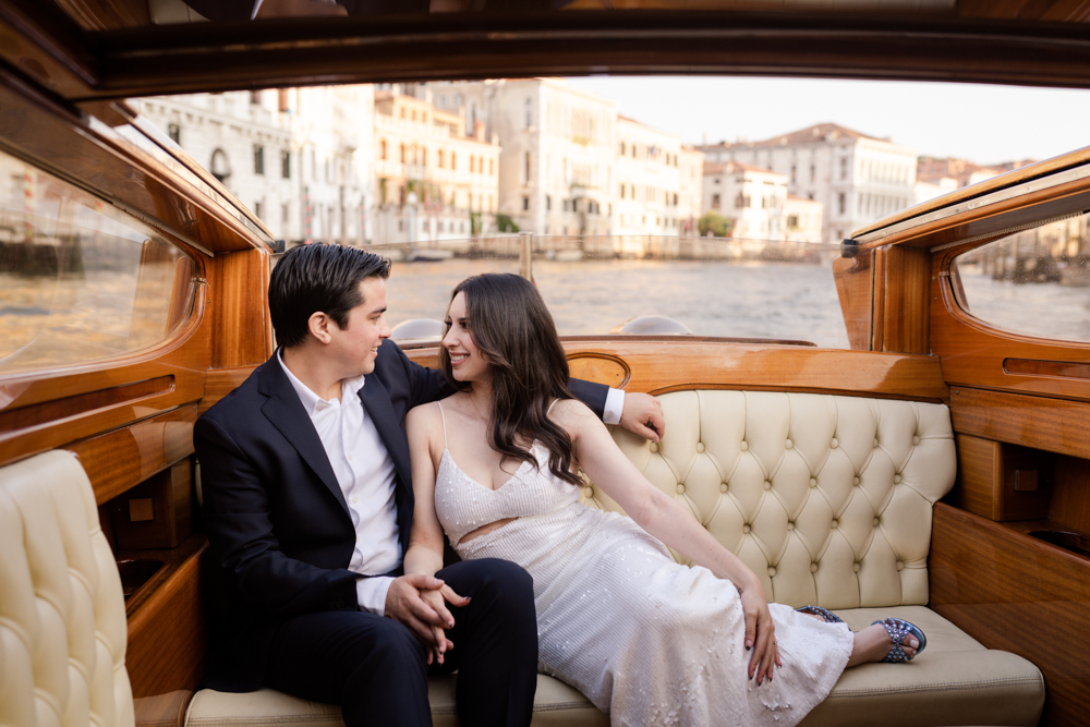 sunrise water taxi couple photoshoot in Venice, Italy is the best location for a couple session in Vneice