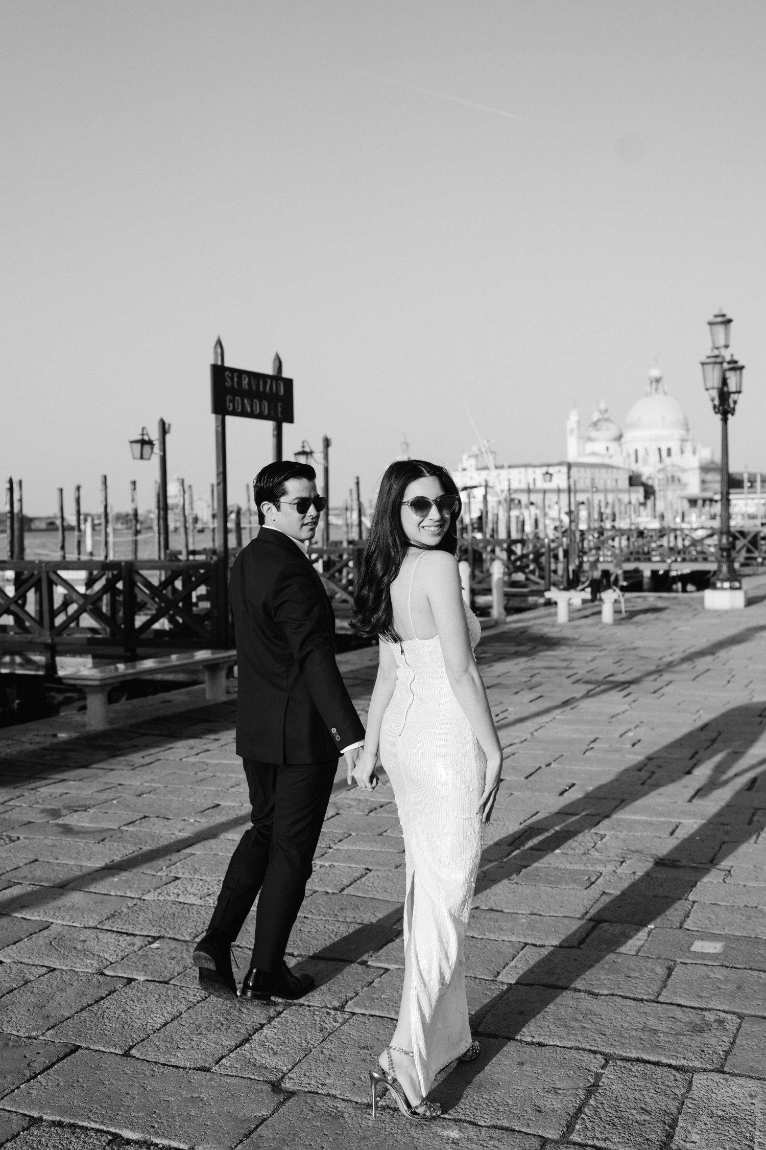 Find the best photographer in Venice for a couple photoshoot