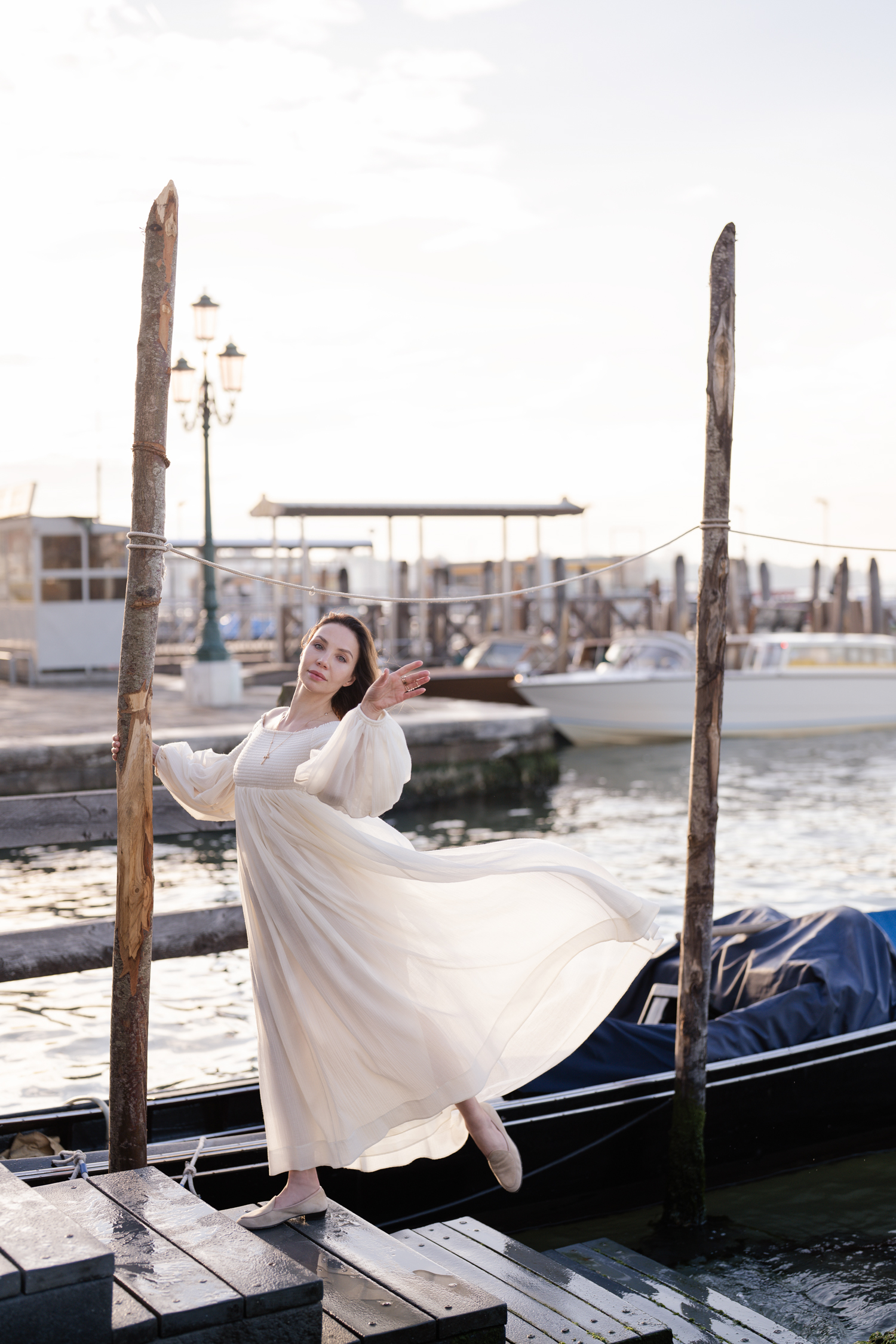 Venice portrait photographer Alina Indi for a blogger photoshoot in Italy