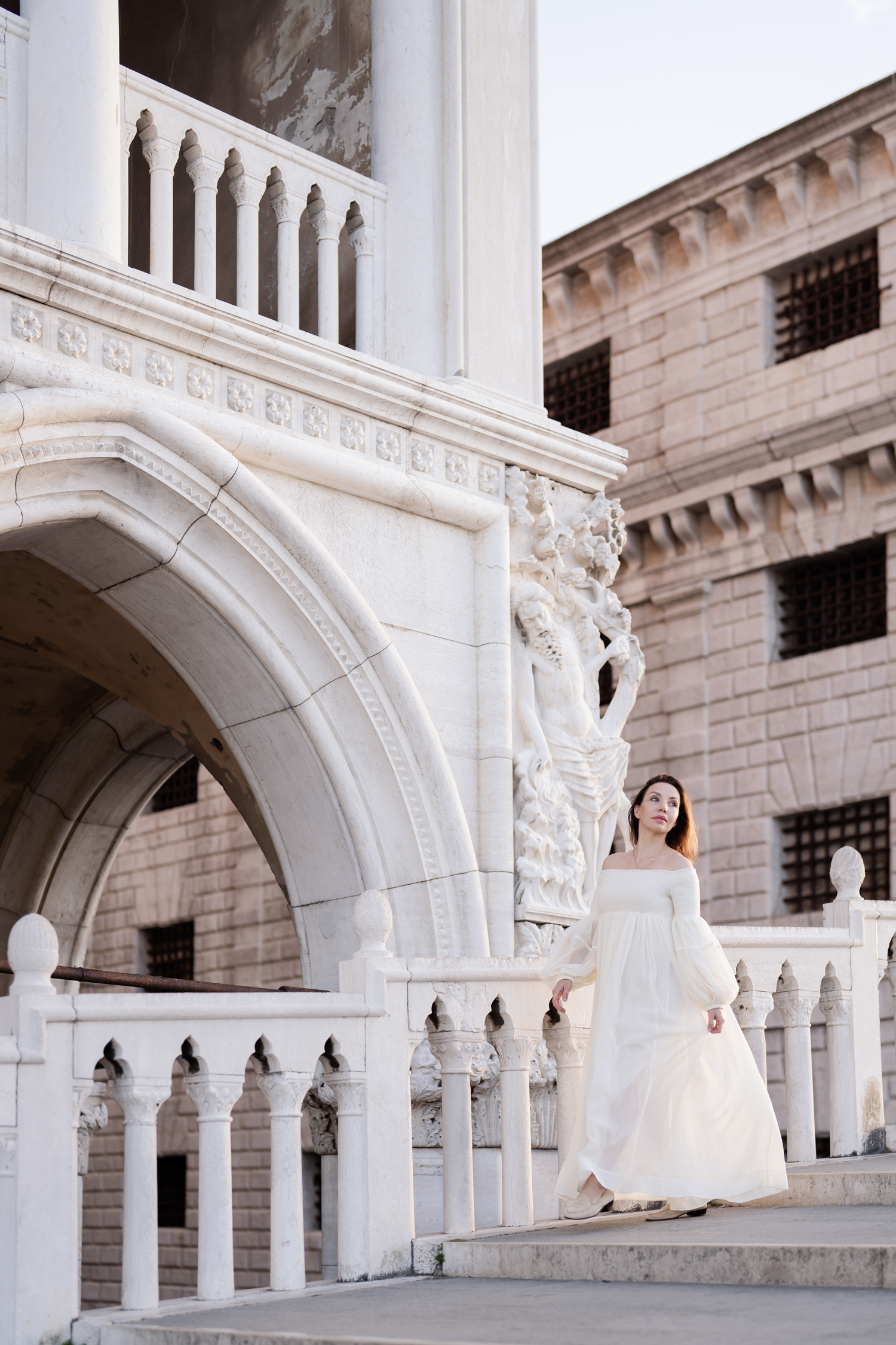 the best locations for a sunrise photoshoot in Venice