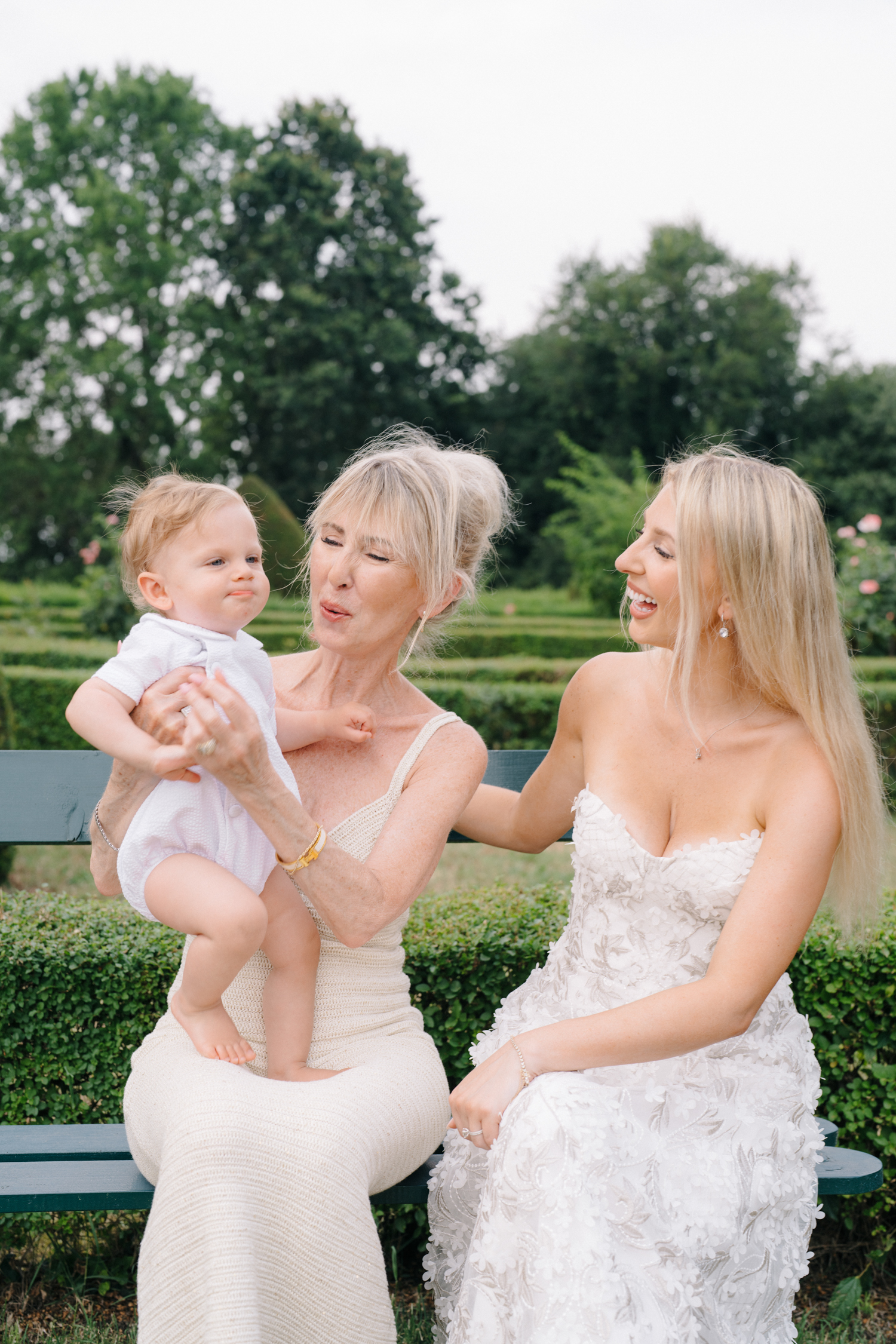 Villa Emo Capodilista is a great place for a family photoshoot an hour away from Venice