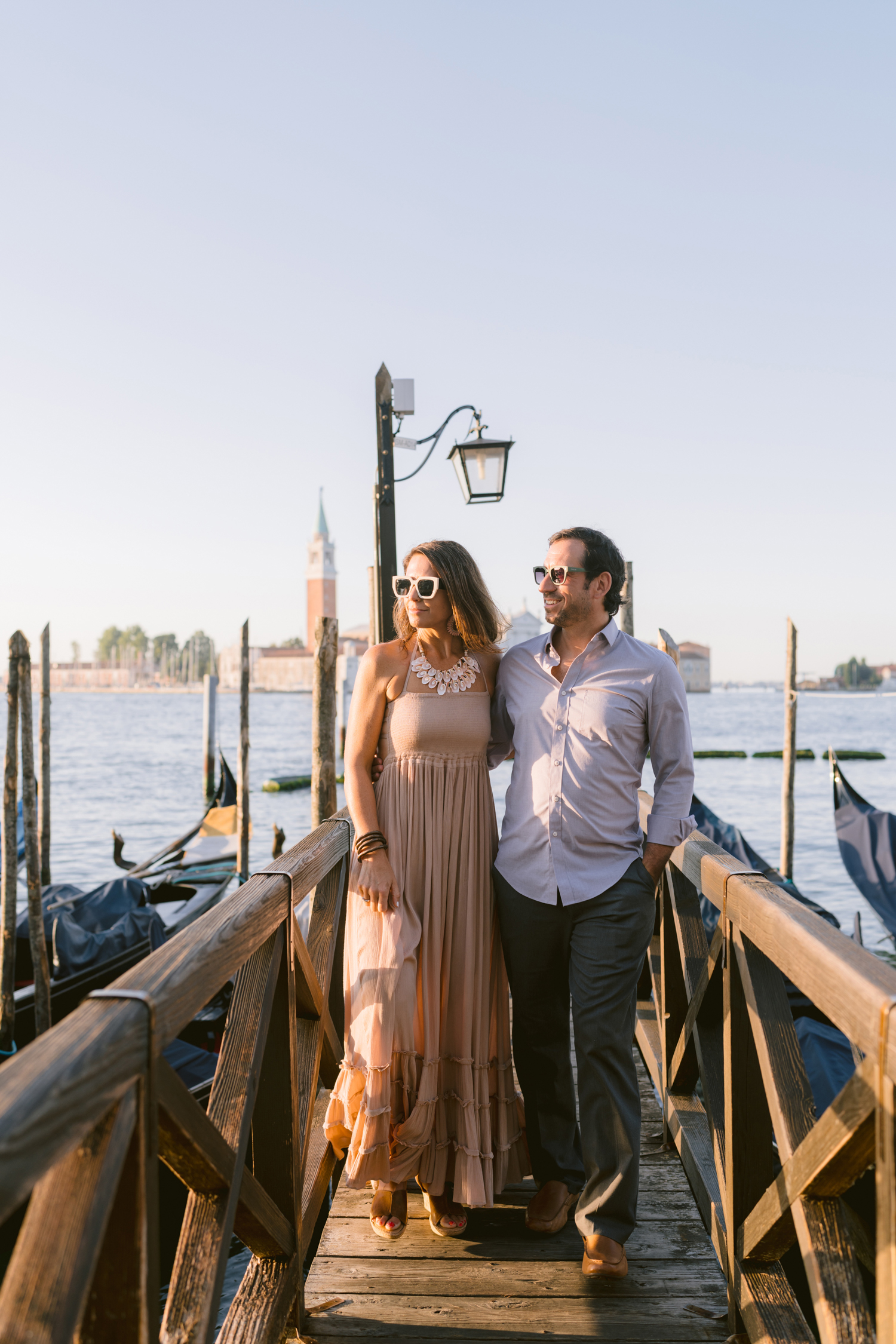 Wait no longer to book a free slot for a Vacation Venice photoshoot by a freelance professional photographer - Alina Indi.