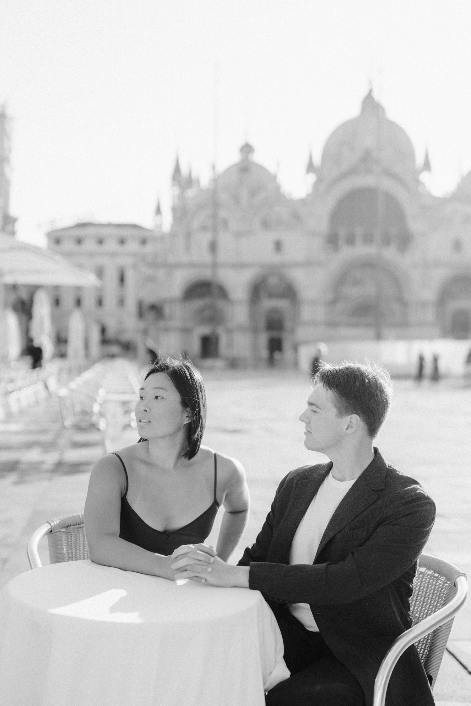The best engagement and couples photographer in Venice