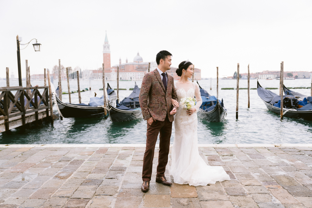 book your local freelance wedding or elopement photographer in Venice, Italy.