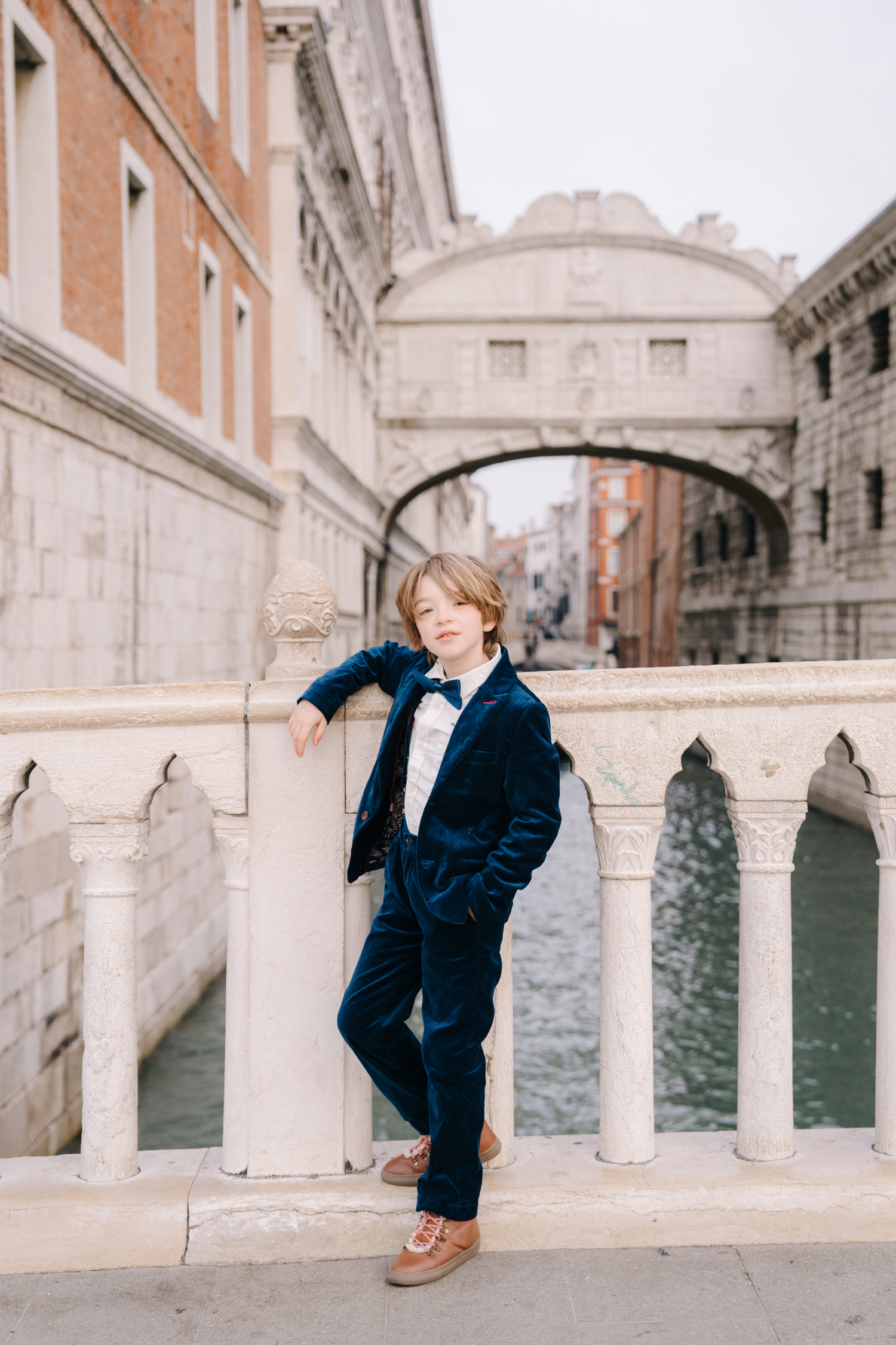 The best Venice professional photographer for a family photoshoot.