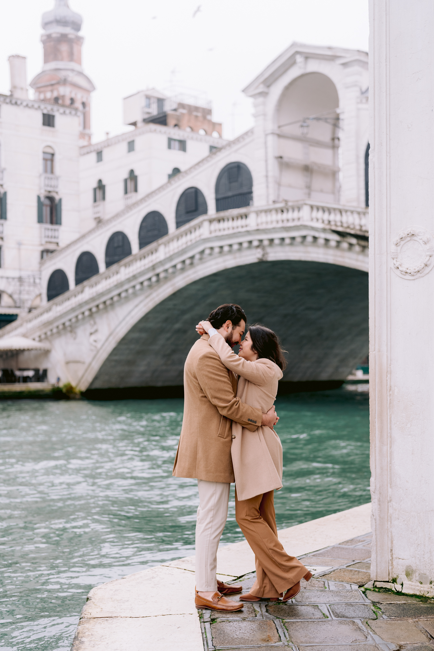 Book a professional Venice photographer and videographer for a surprise proposal session