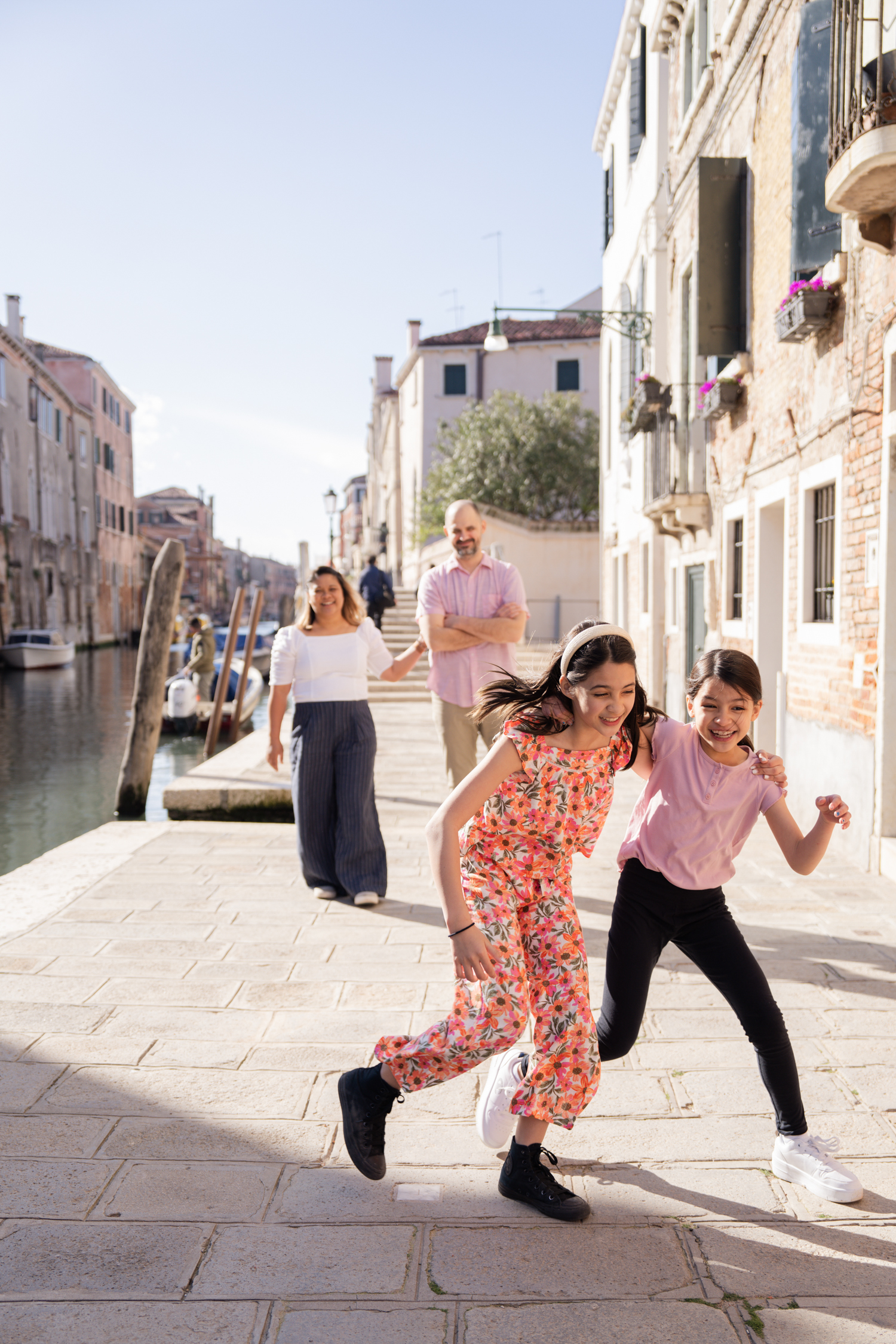 This family session is a proof that Venice photographer can make your experience unforgettable